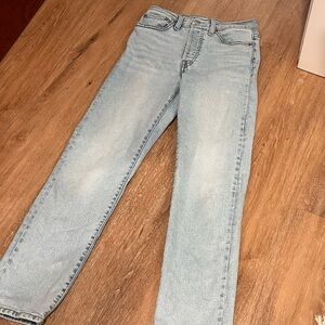 Levi’s wedgie straight jeans
